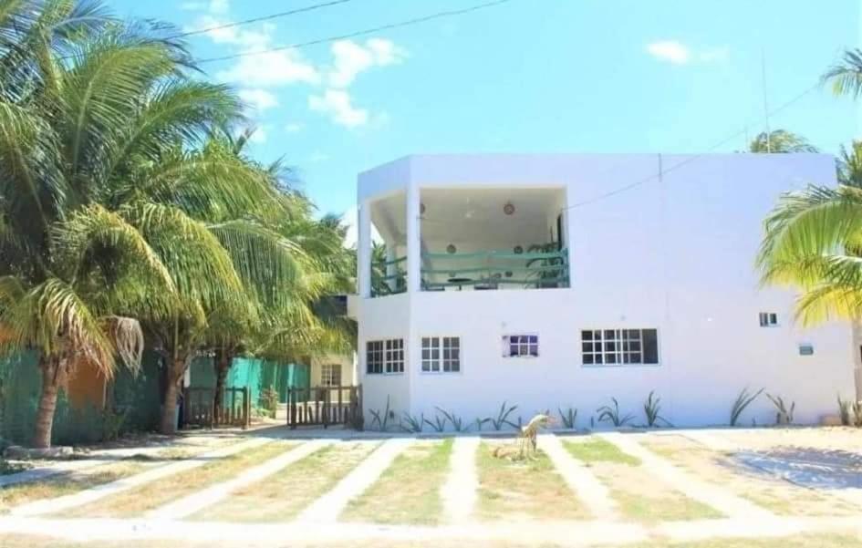 Departamentos Y Habitaciones Sak Naj Telchac Puerto Exterior foto